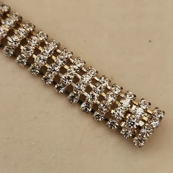 Vintage Rhinestone Bracelet - Picture 8 of 9